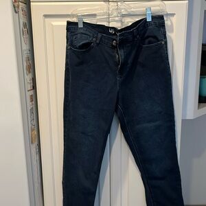 DG2 Virtual Strerch Jeans New w/o tags. Size 12 Petite
